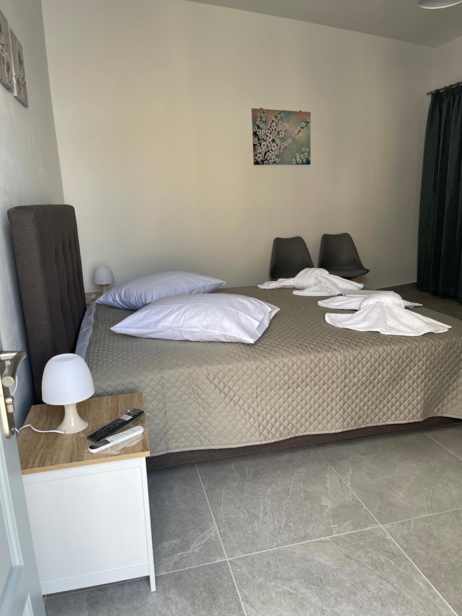 Tarelis Apartments & Studios Kamári 외부 사진