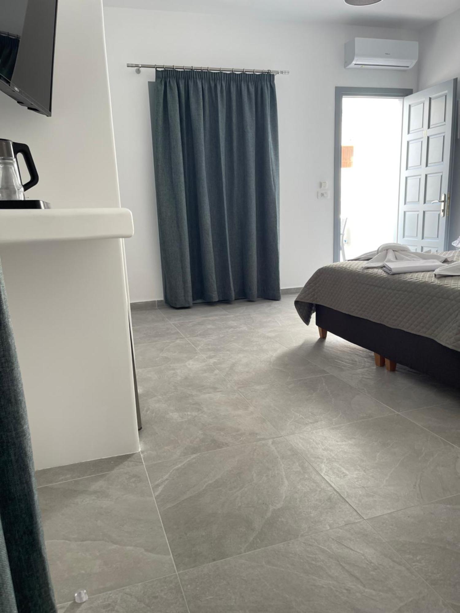 Tarelis Apartments & Studios Kamári 외부 사진