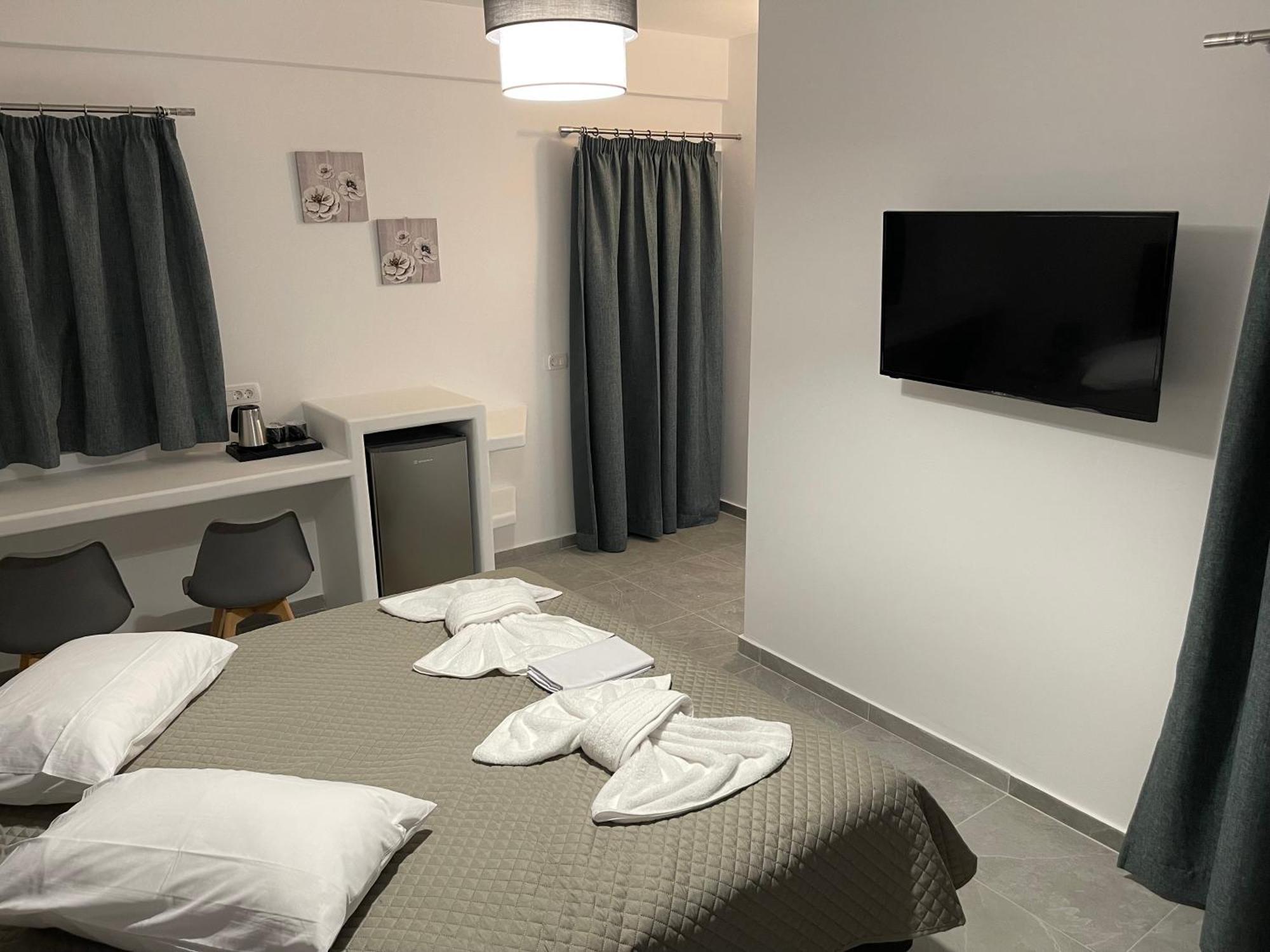 Tarelis Apartments & Studios Kamári 외부 사진