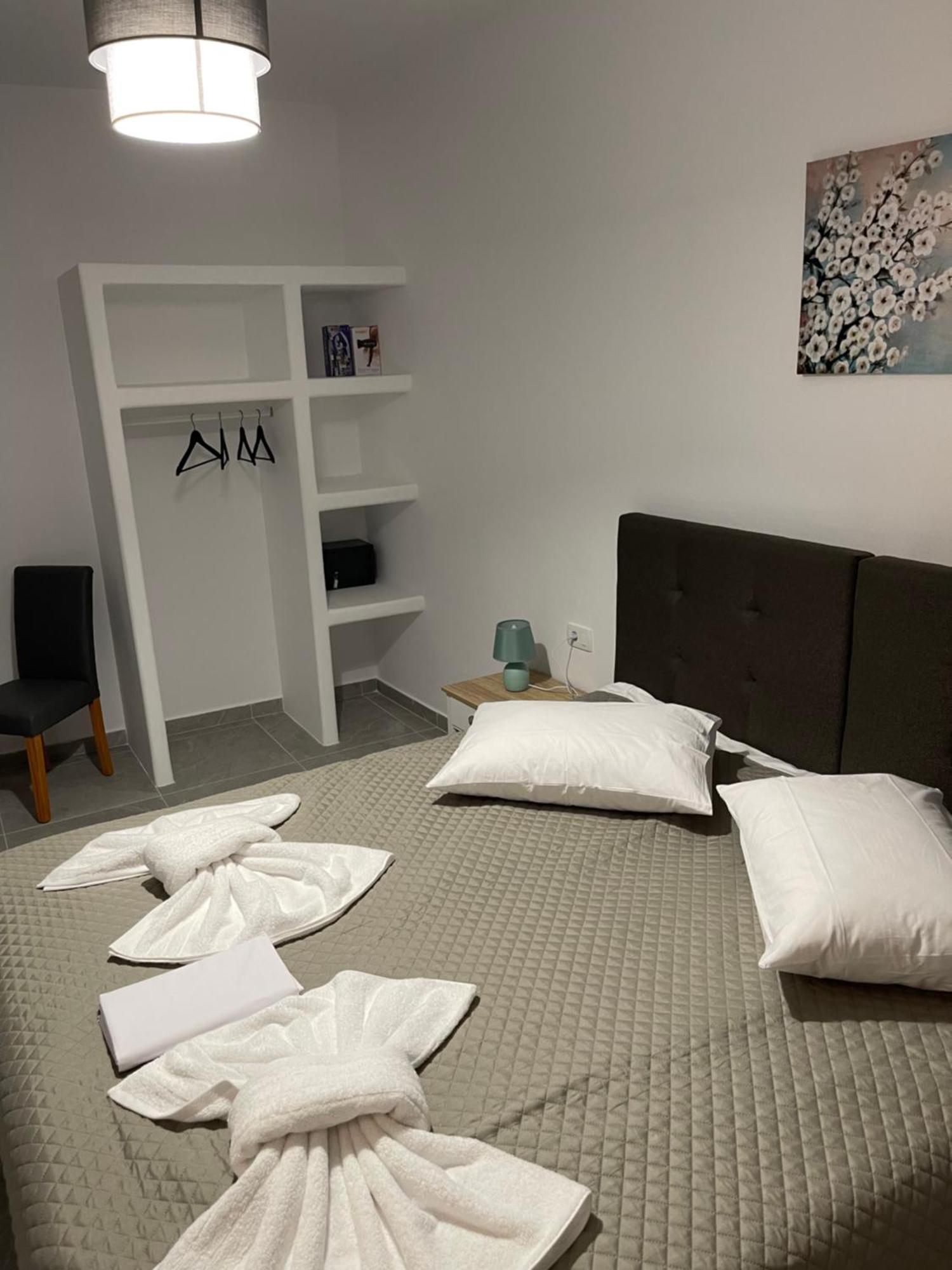 Tarelis Apartments & Studios Kamári 외부 사진