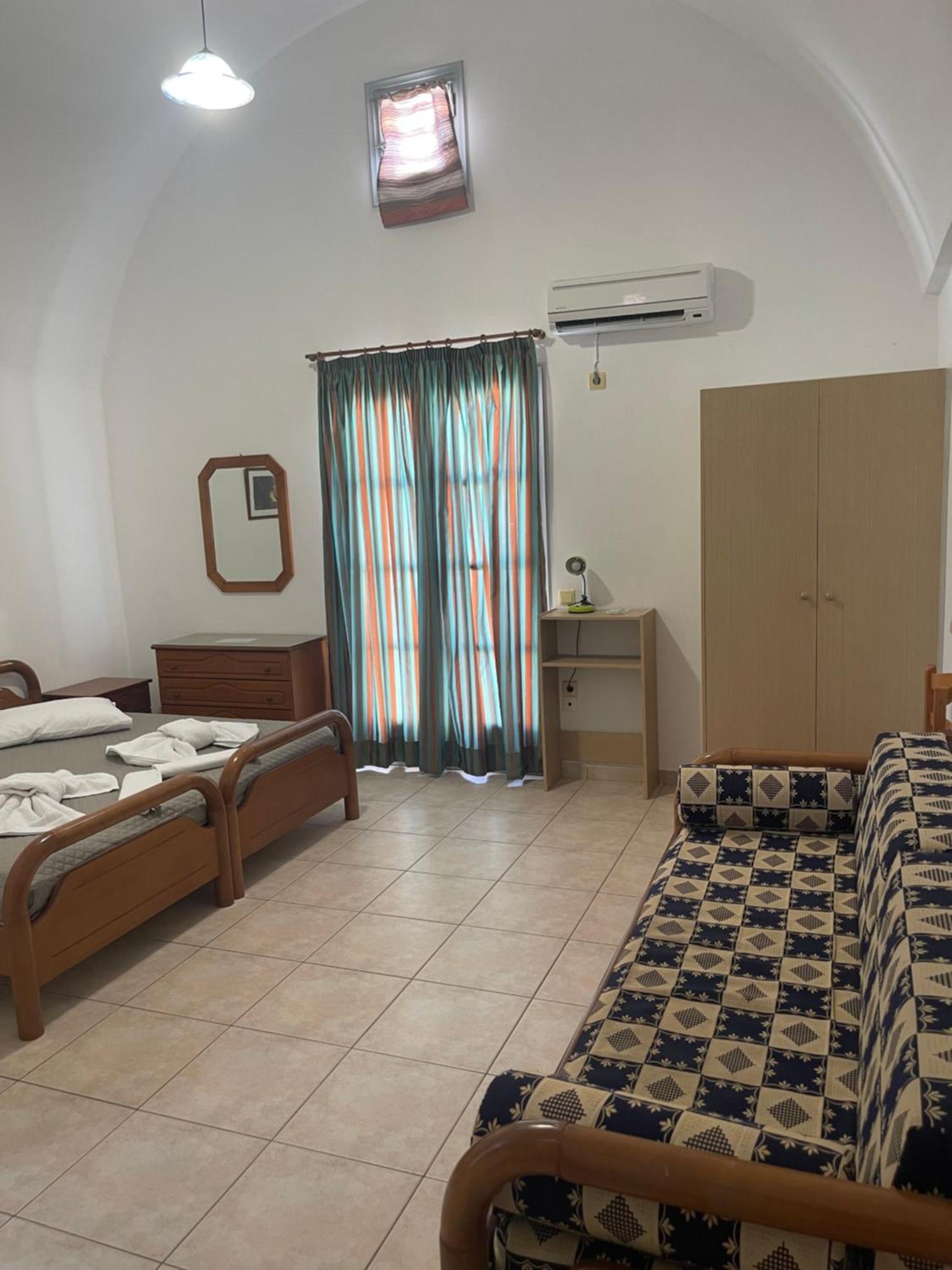 Tarelis Apartments & Studios Kamári 외부 사진