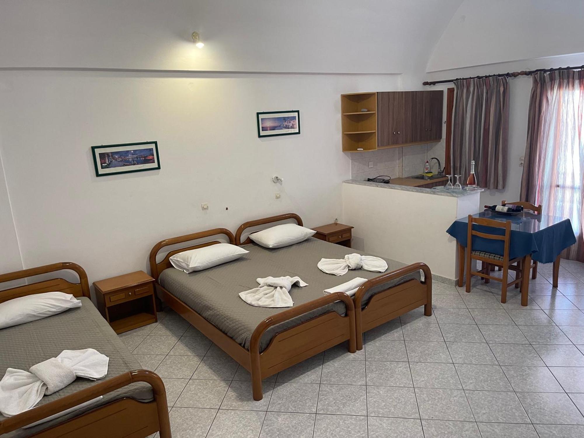 Tarelis Apartments & Studios Kamári 외부 사진
