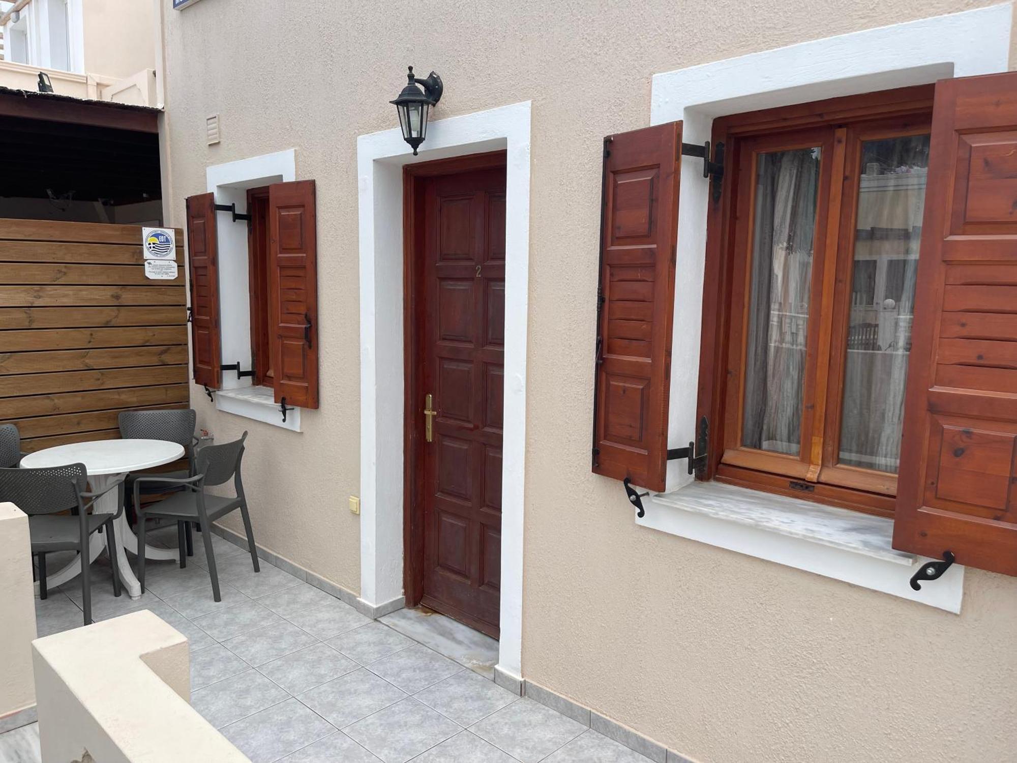 Tarelis Apartments & Studios Kamári 외부 사진