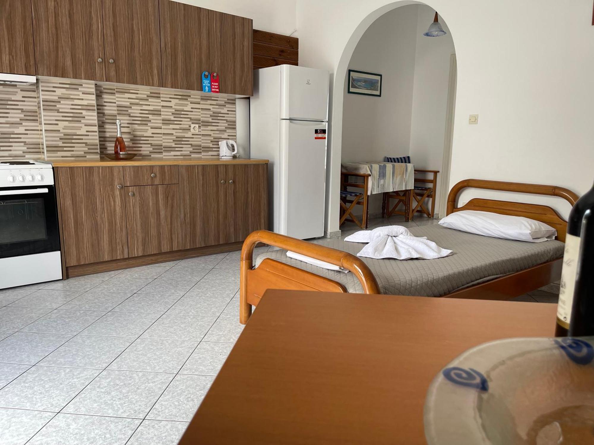 Tarelis Apartments & Studios Kamári 외부 사진